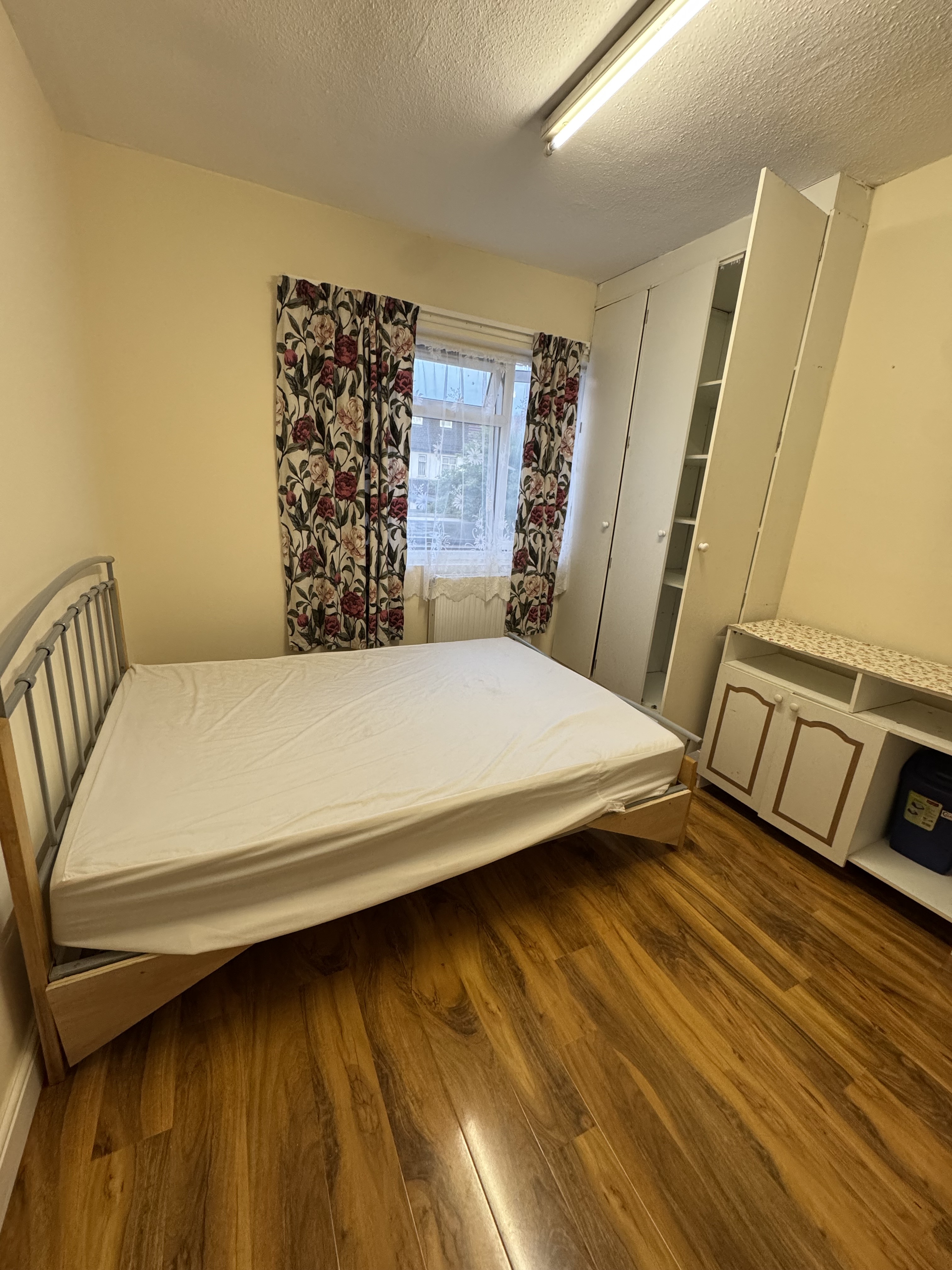 Double room to rent in Ealing, London — photo 3