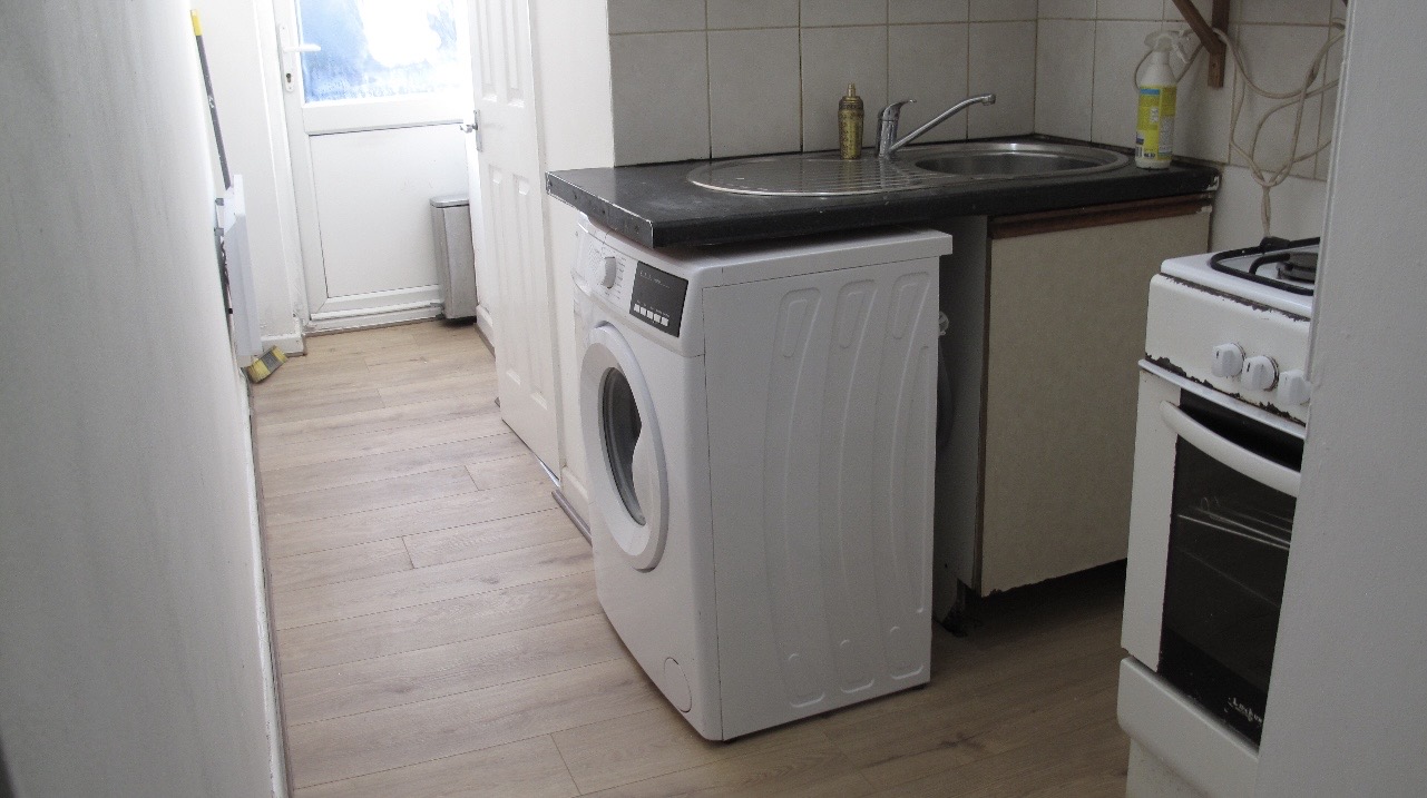Studio flat to rent in London — photo 10