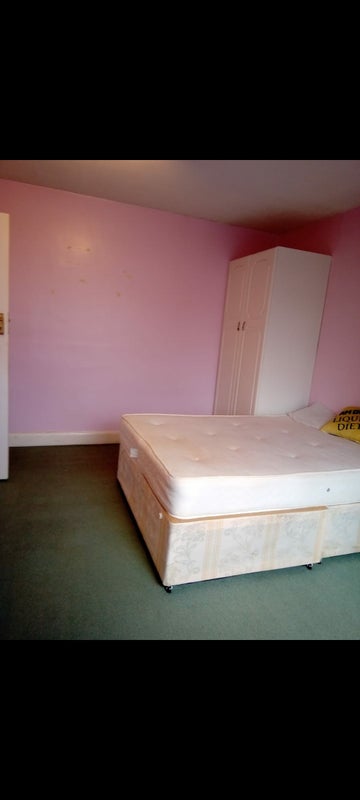 Double Room near Hayes town to rent in Hayes, London — photo 4