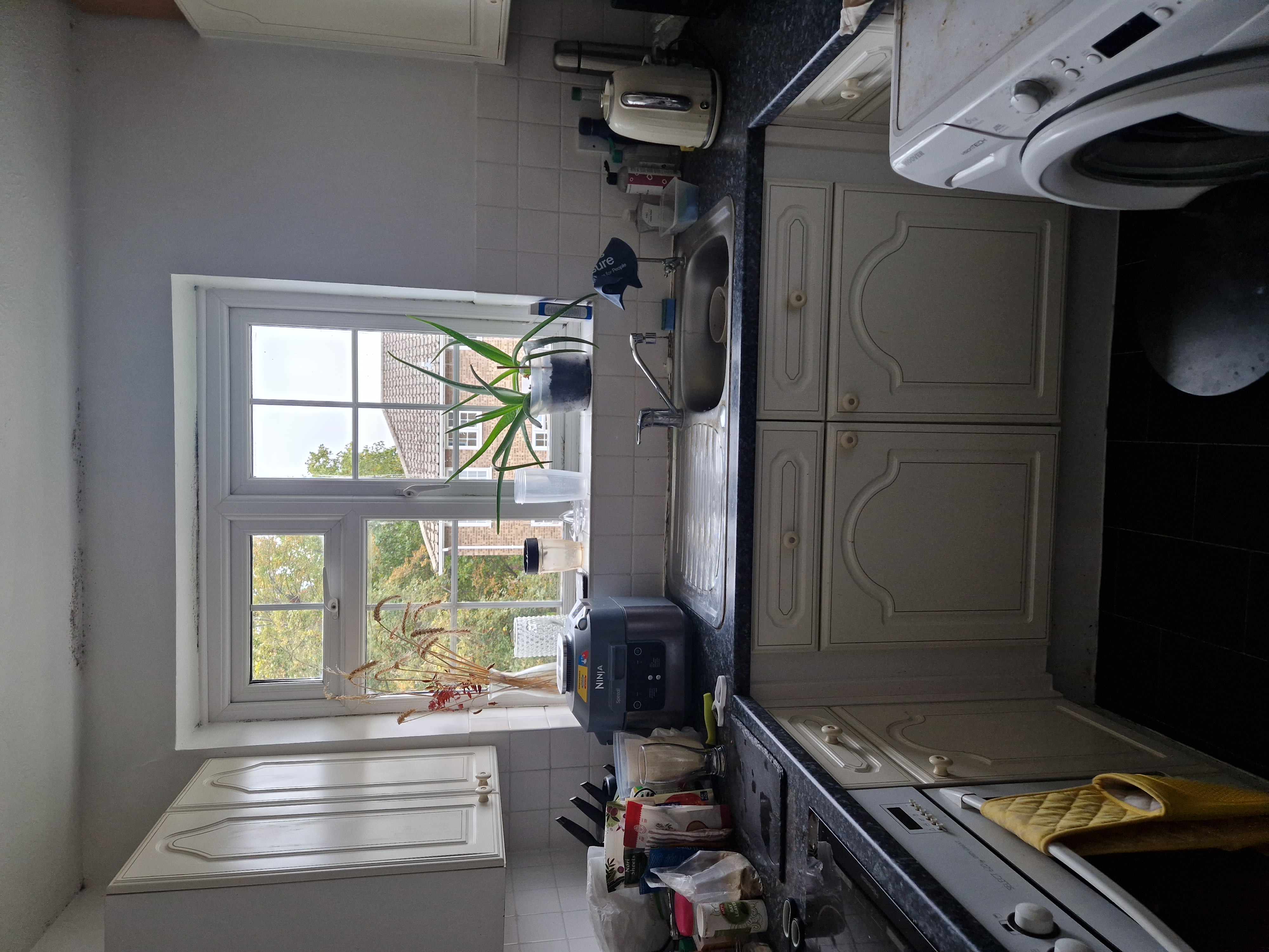 Double room available in Staines to rent in Staines, London — photo 3