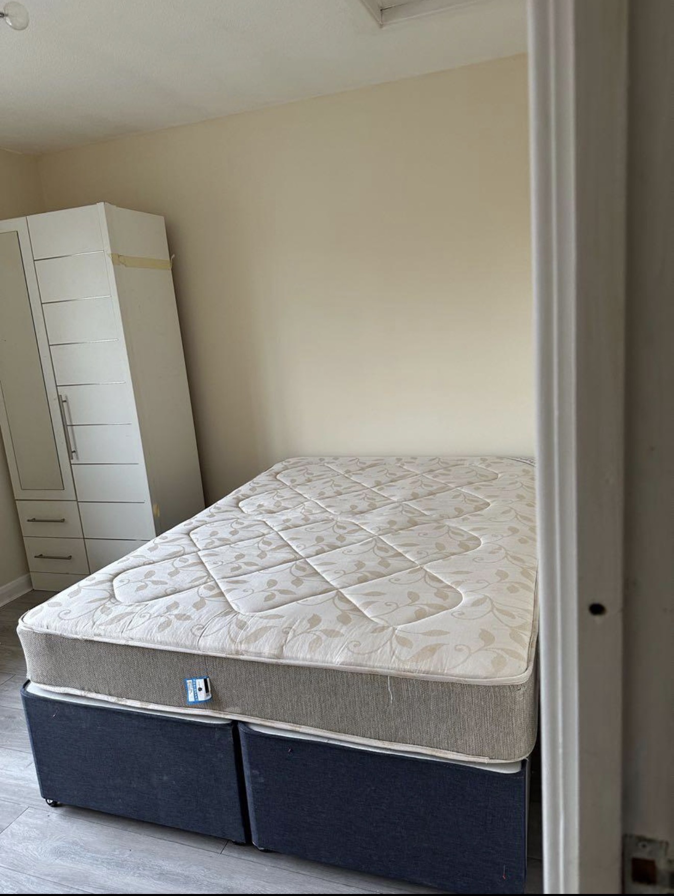 Room for rent in Hillingdon, London — photo 3