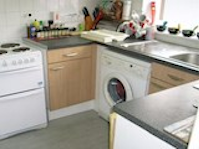 Ground Floor One Bedroom Flat for swap in Canvey Island, London — photo 4
