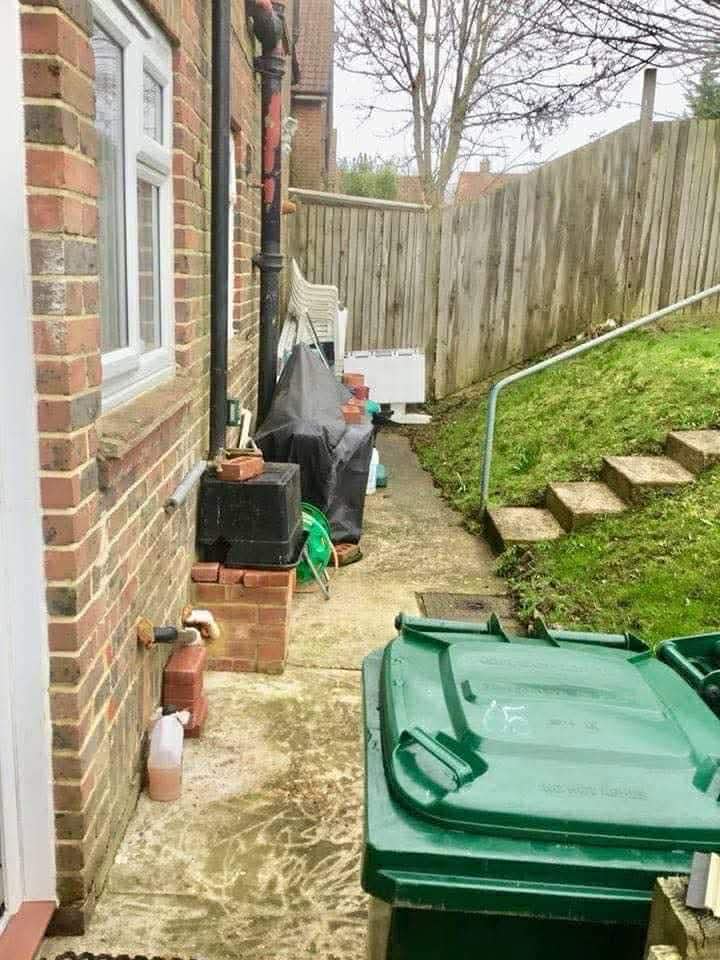 2 Bedroom Ground Floor Council Property for swap in Hove, London — photo 16