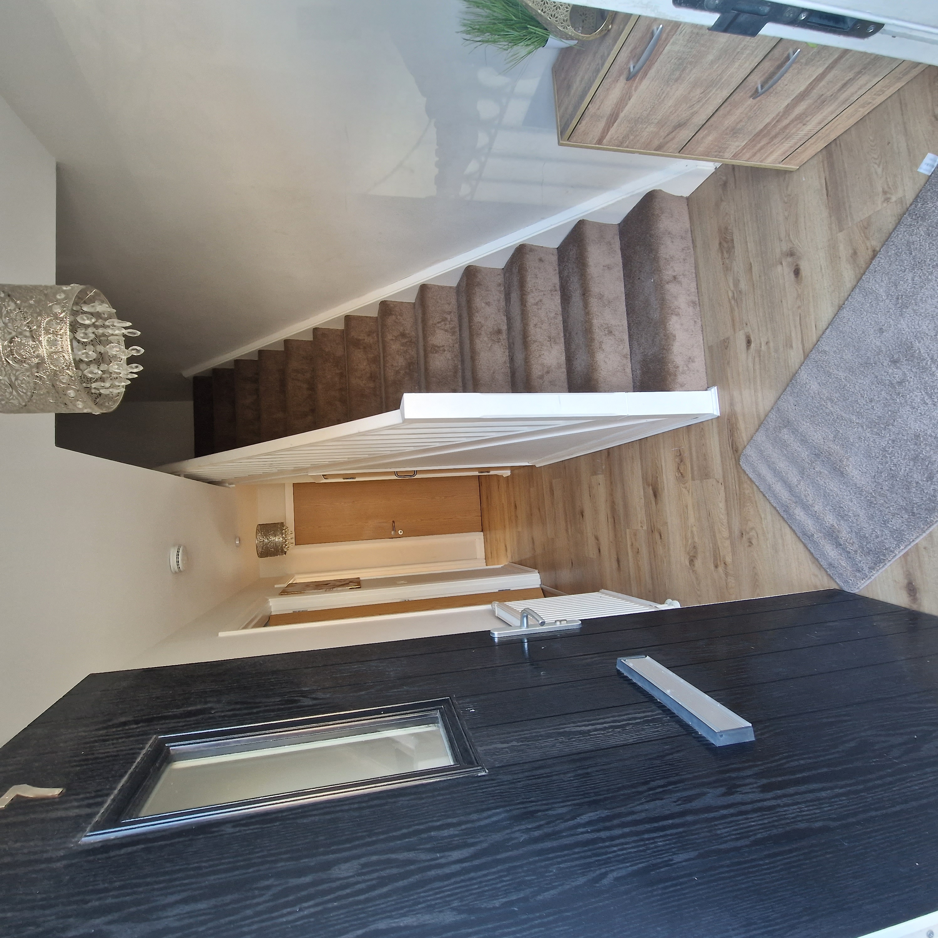 2 bedroom semi-detached house in Belfast, Northern Ireland look for swap in Belfast, London — photo 1