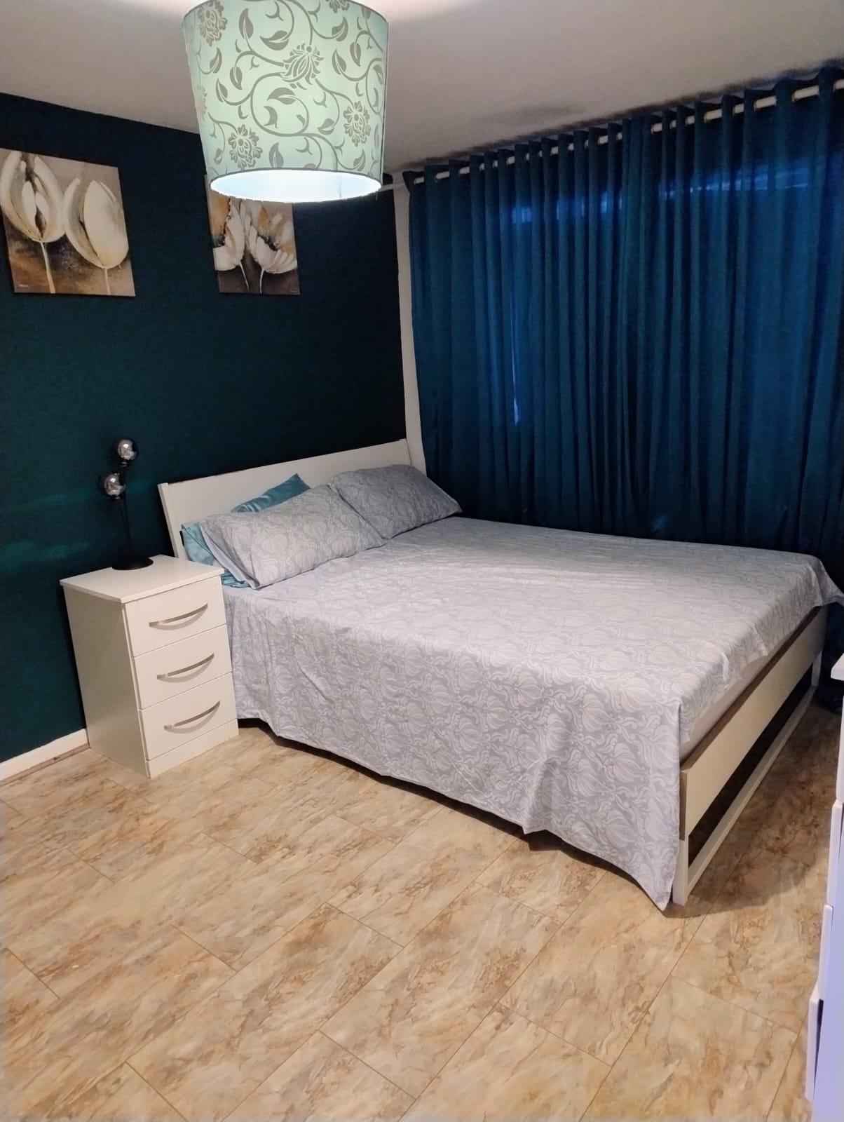 3 bed room Hyde for swap in Stockport, London — photo 2