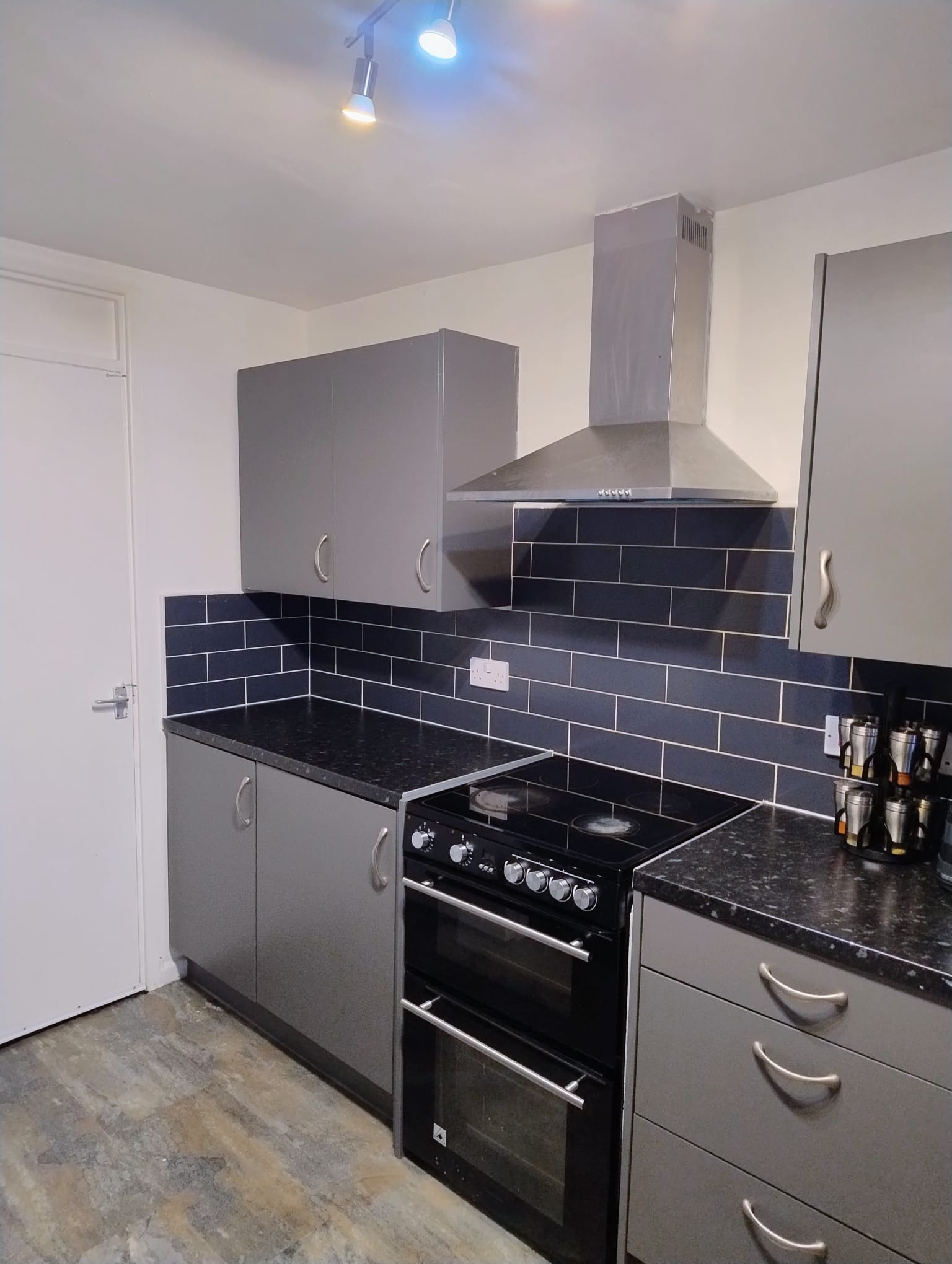 3 bed room Hyde for swap in Stockport, London — photo 14