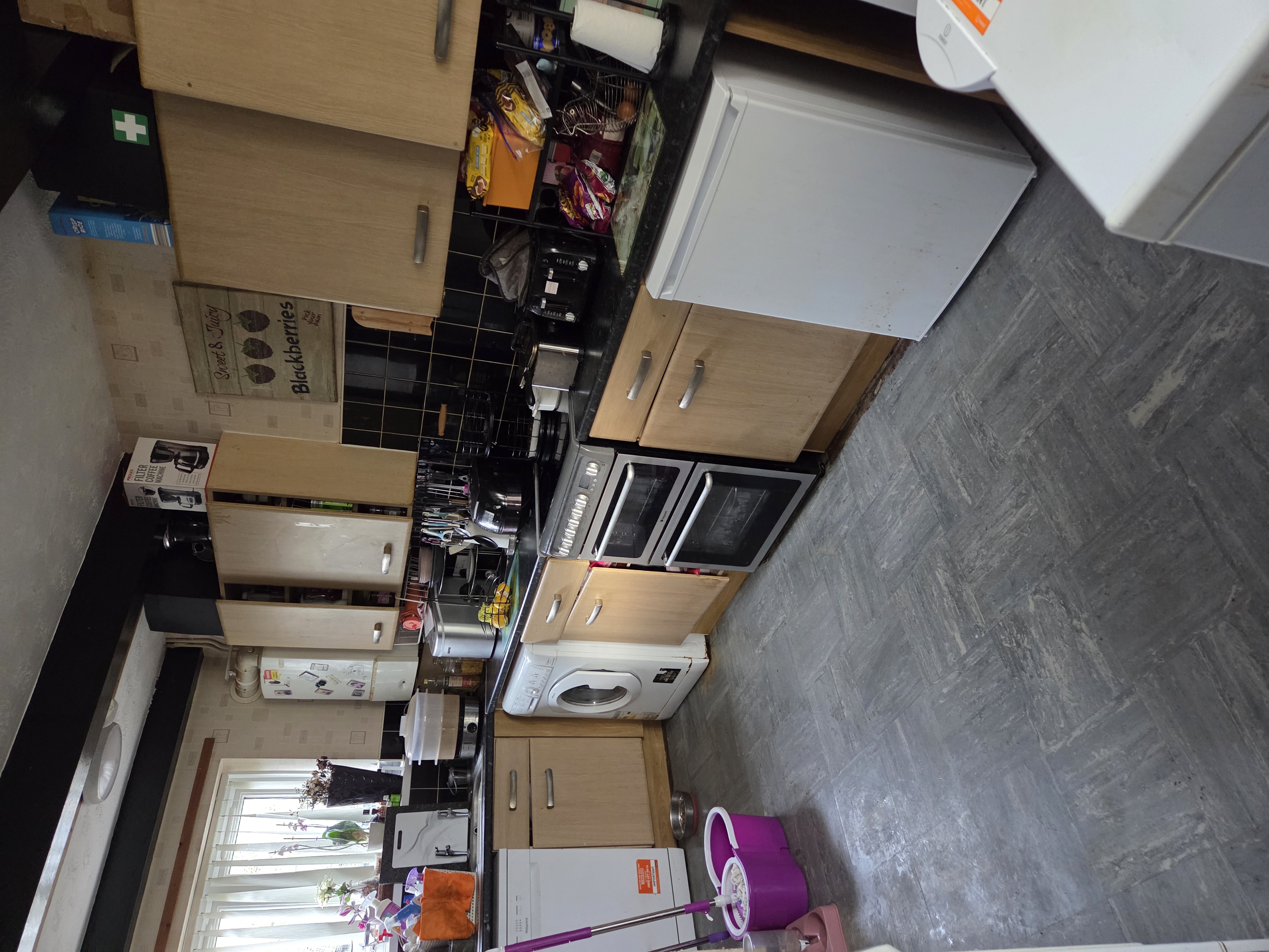 3 bedroom house in Loughborough Leicestershire for swap in Loughborough, London — photo 1