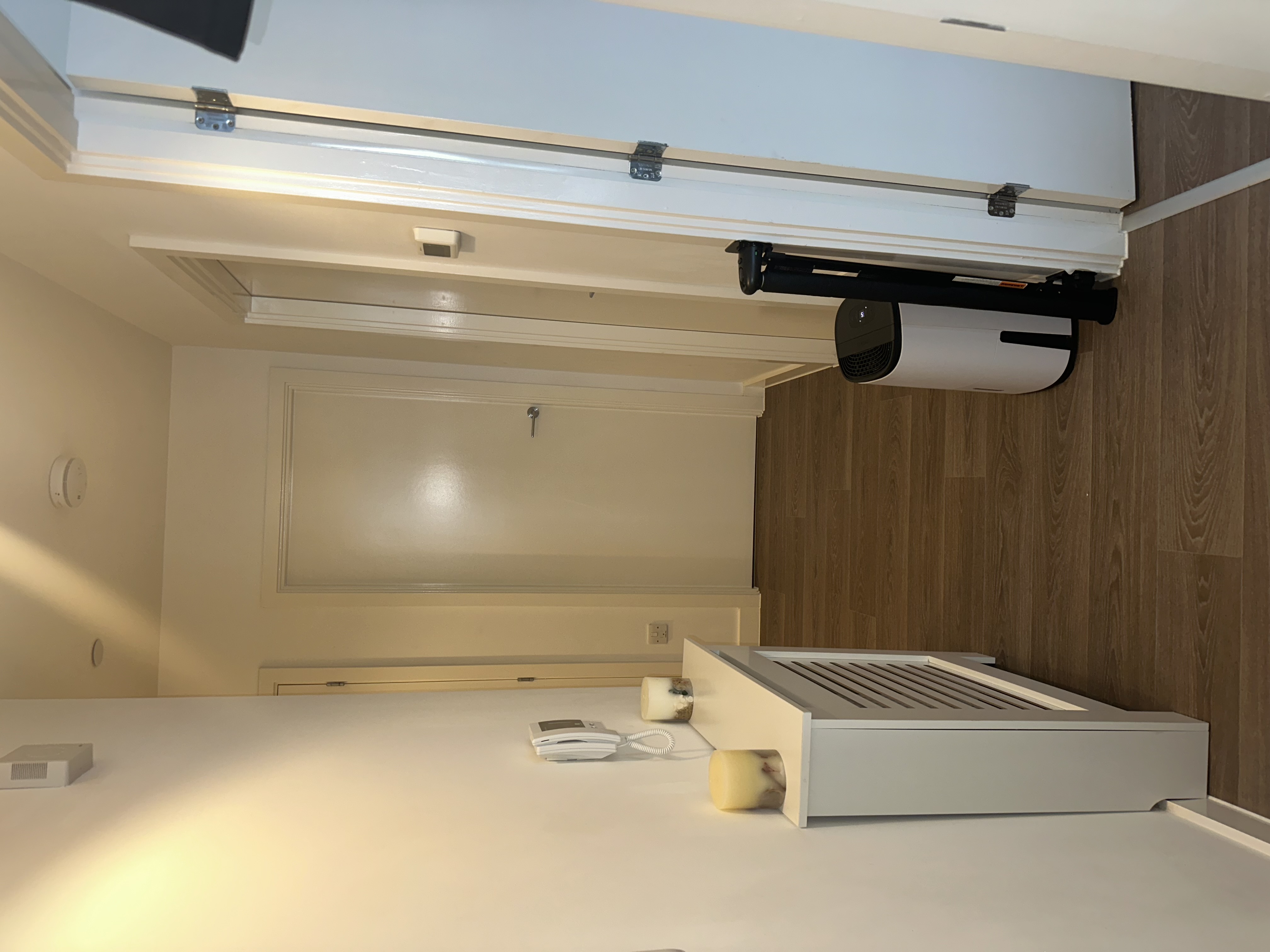 2 Bedroom New Build Flat for swap in Bromley, London — photo 5