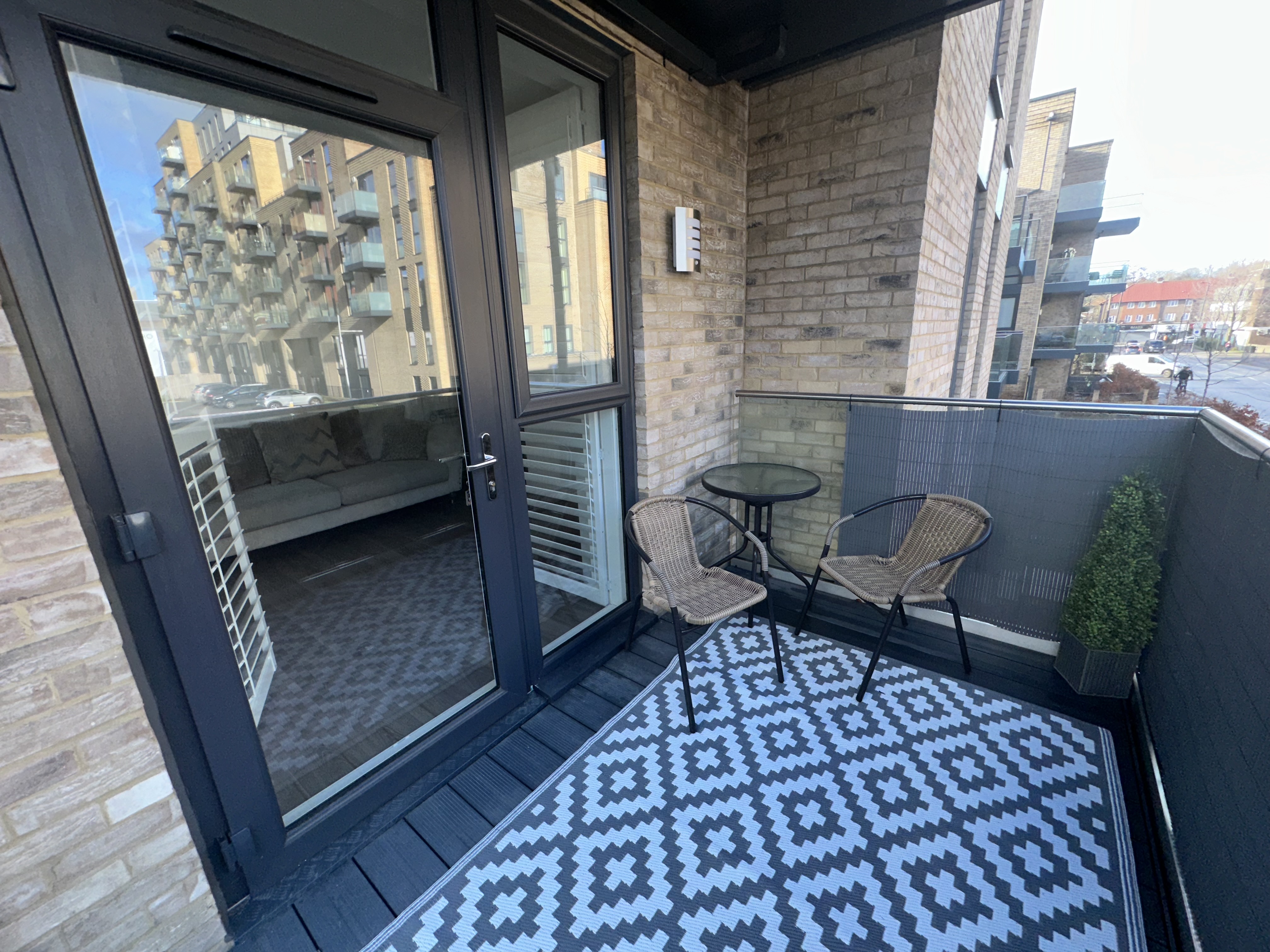 2 Bedroom New Build Flat for swap in Bromley, London — photo 16